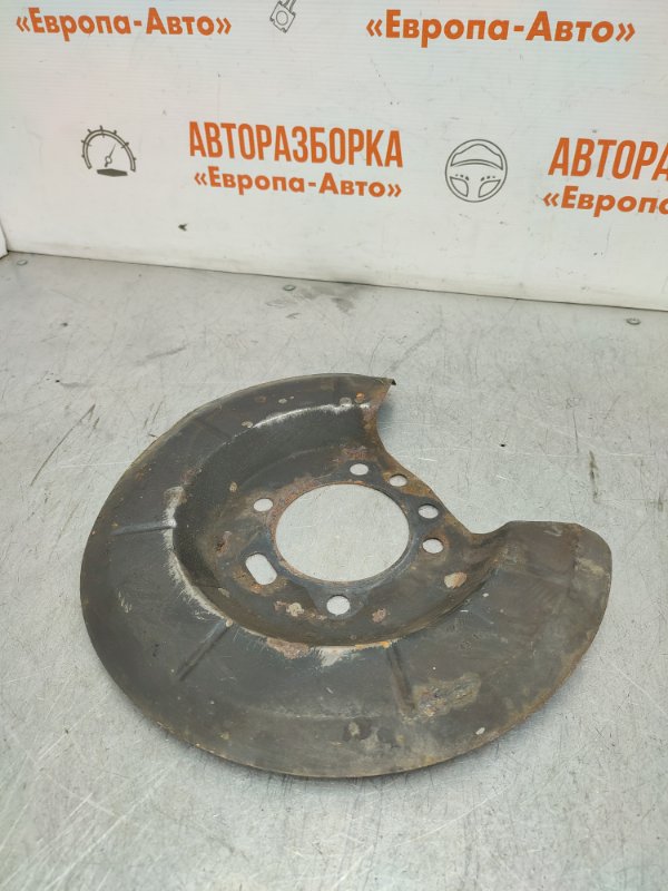 Пыльник тормозного диска задний правый Focus 2 2006 1.8 л