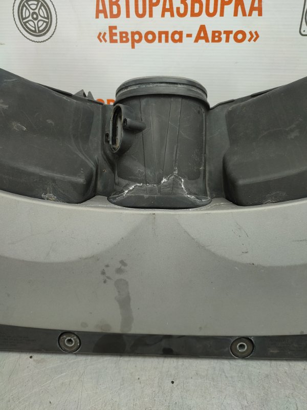 Воздухозаборник BMW 7 series E65/66 E65/66 4.8 л