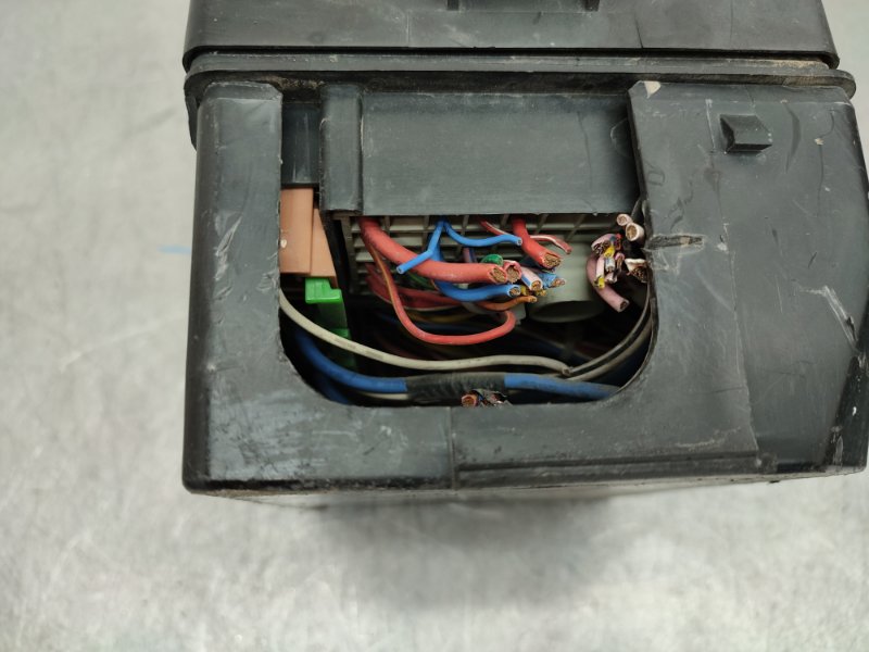 Блок предохранителей Spectra 2008 Седан 1.6 л