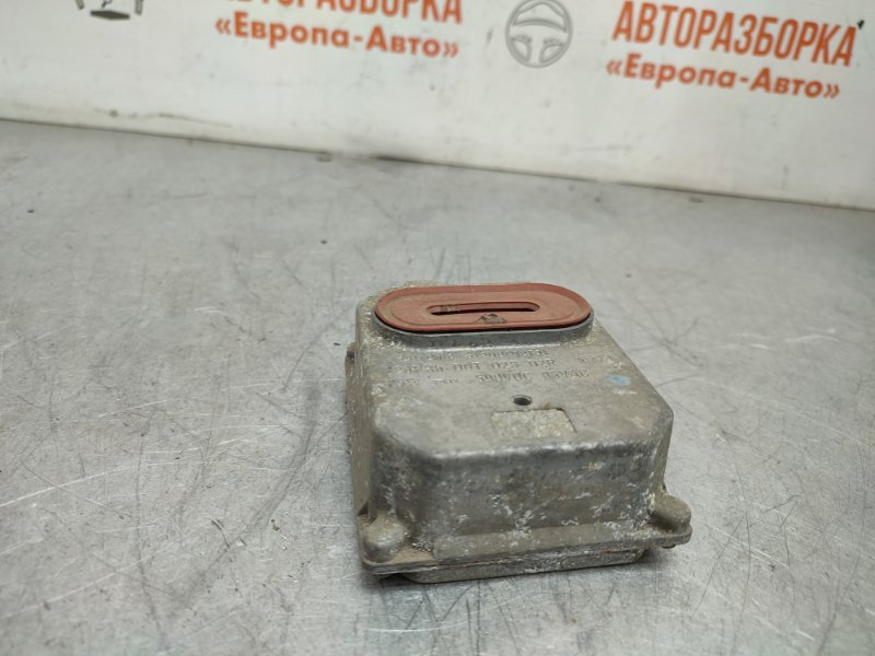 Блок ксеноновой лампы Mercedes W220 2001 седан 1307329052 Б/У