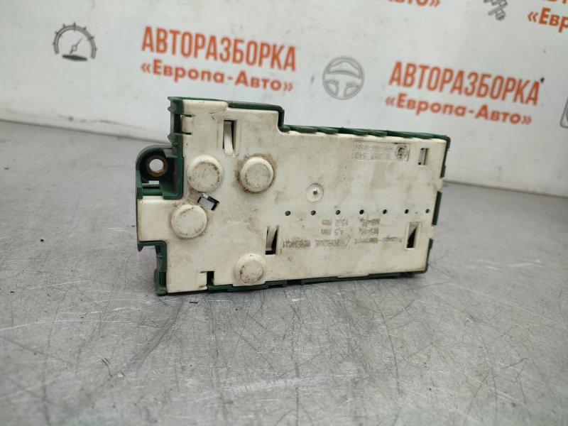 Блок предохранителей 5 series 2001