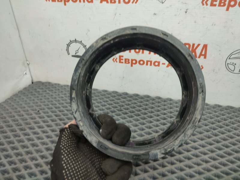 Крышка топливного бака Focus 2 2008 хечбек 1.6 л