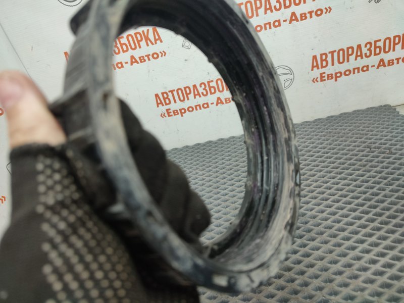 Крышка топливного бака Focus 2 2008 хечбек 1.6 л