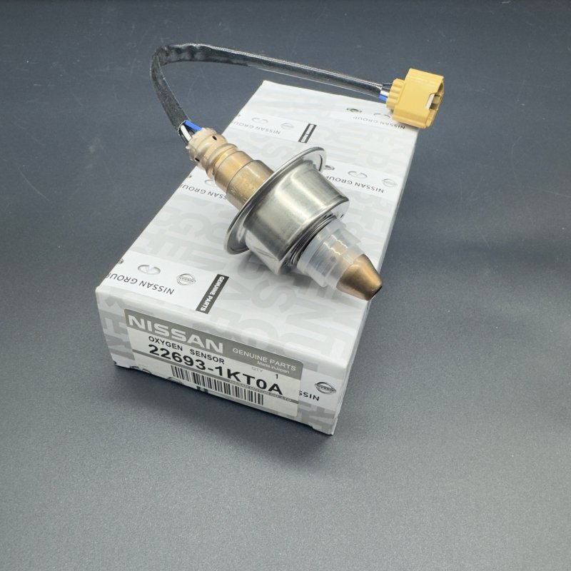 Датчик кислородный Nissan HR16DE 22693-1KT0A новая