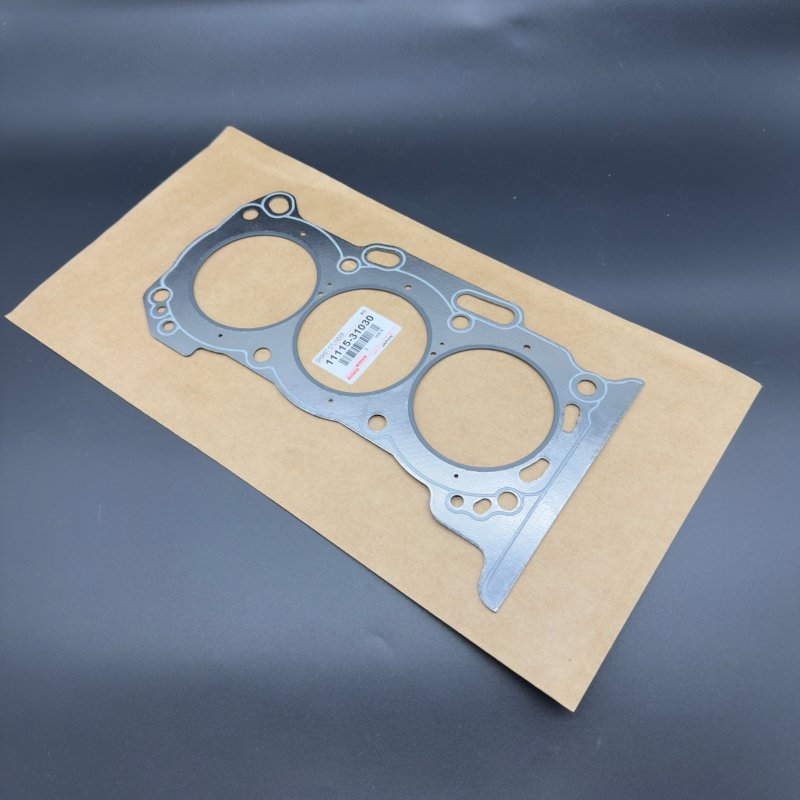 Прокладка ГБЦ правая Toyota Паронит 1GRFE 11115-31030 новая