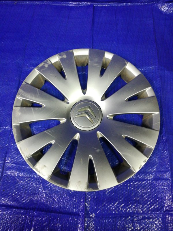 Колпак колеса Citroen Berlingo B9 9657791880 контрактная