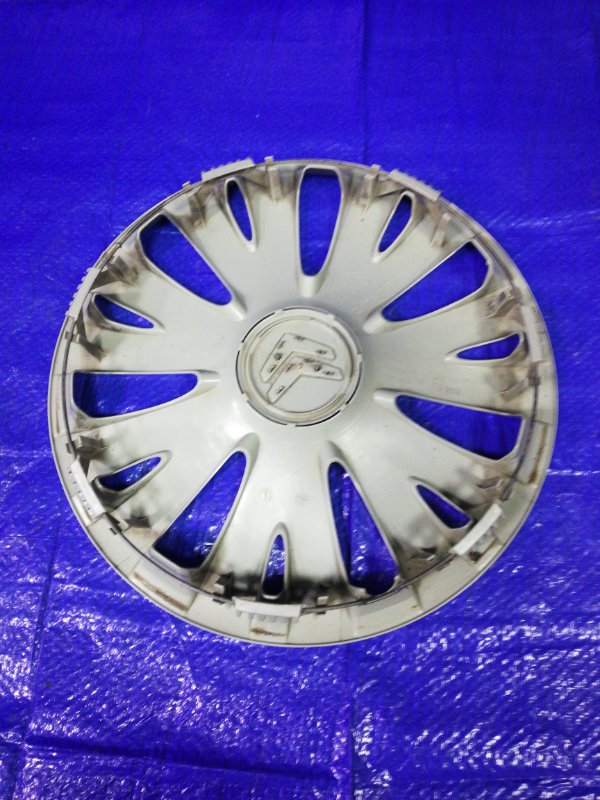 Колпак колеса Berlingo B9