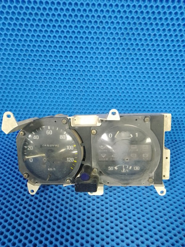Панель приборов Mazda Titan WELAT W02355430B контрактная