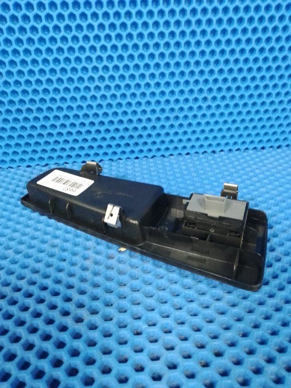 Кнопка стеклоподъемника передняя правая FIAT LINEA 323 1.4 L