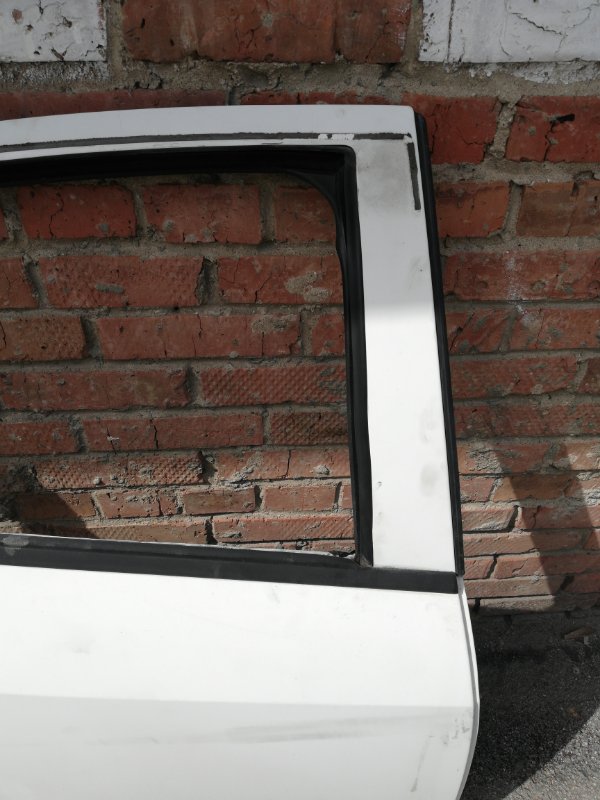 Дверь боковая задняя правая FIAT LINEA 323 1.4 L Дверь боковая задняя правая FIAT LINEA 323 1.4 L