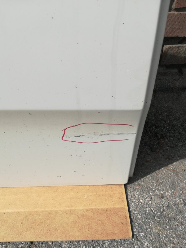 Дверь боковая задняя правая LINEA 2012 323 1.4 L Дверь боковая задняя правая LINEA 2012 323 1.4 L