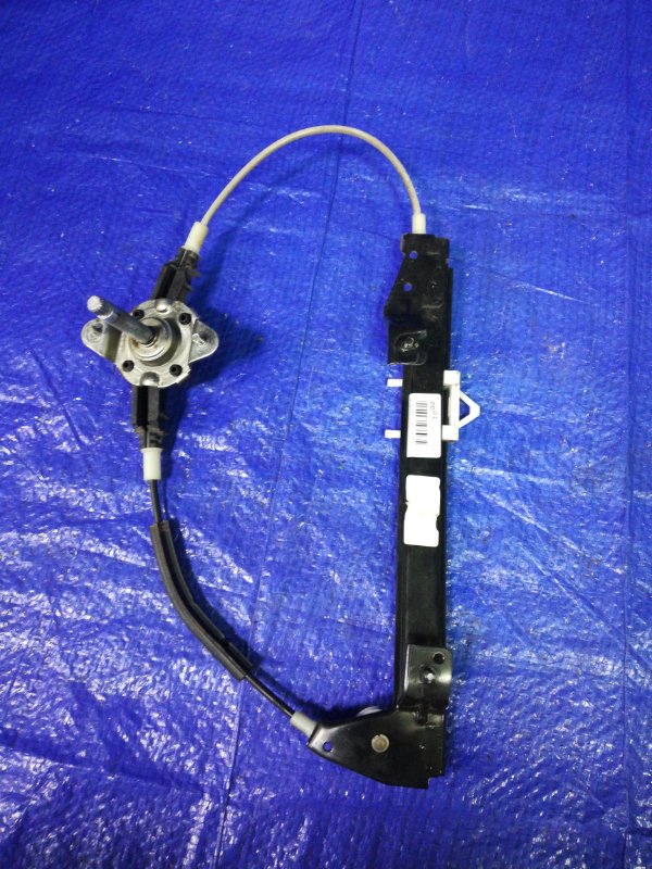 Запчасть стеклоподъемный механизм задний левый FIAT LINEA 2012 323 1.4 L 51789674 контрактная Стеклоподъемный механизм задний левый FIAT LINEA 2012 323 1.4 L 51789674 контрактная