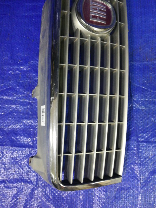 Решетка радиатора LINEA 2012 323 1.4 L