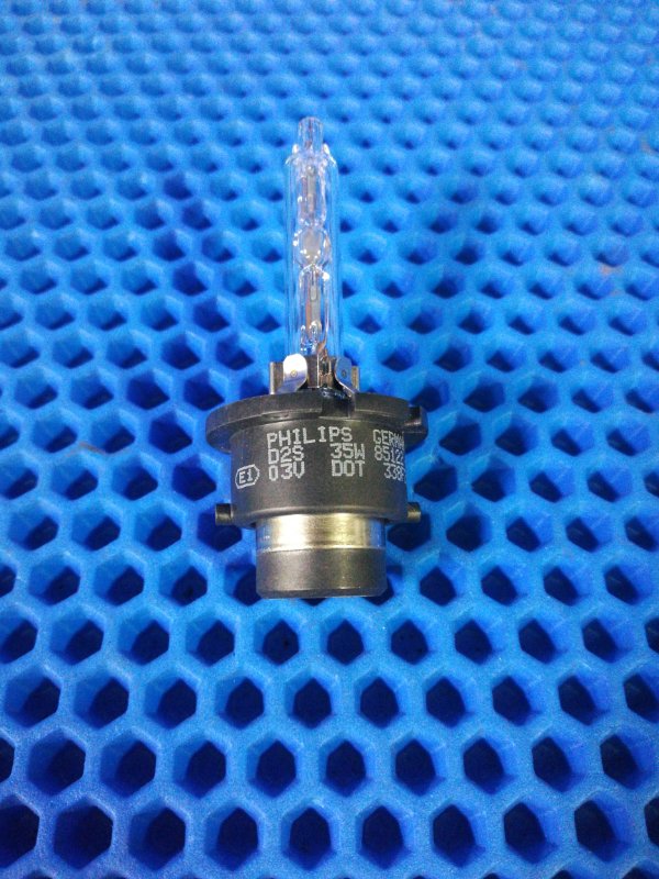 Лампа ксенон Toyota Harrier GSU35W 90981-20005 контрактная