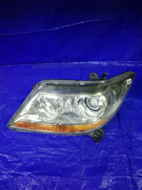 Фара ксеноновая левая Honda Elysion 2010 RR5 33151SYK003 контрактная