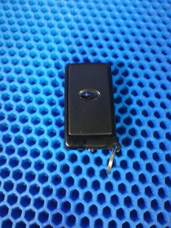 Смарт ключ Outback BPE EZ30