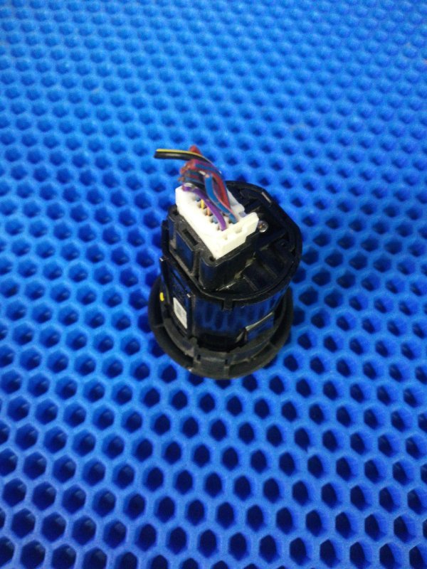 Кнопка старт-стоп Atenza GH5FW L5VE Кнопка старт-стоп Atenza GH5FW L5VE