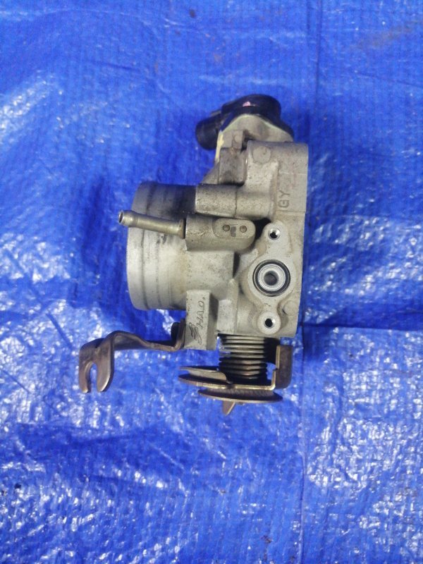 Корпус дроссельной заслонки Honda Civic Ferio EK2 D13B