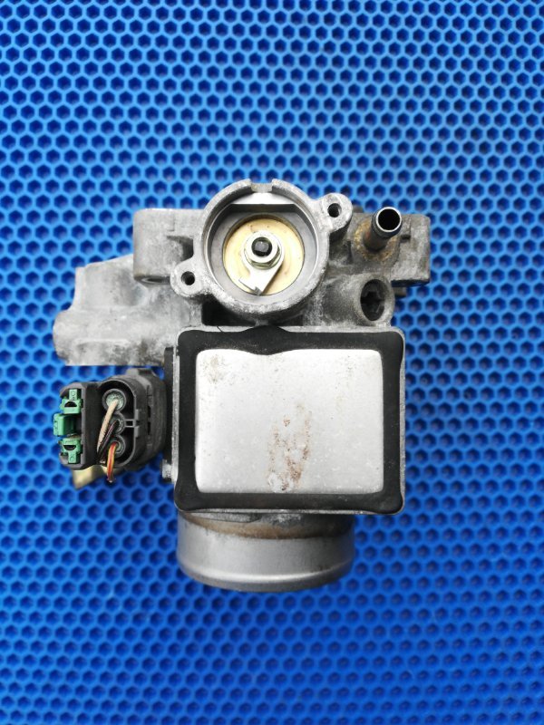 Корпус дроссельной заслонки Nissan March AK11 CGA3DE