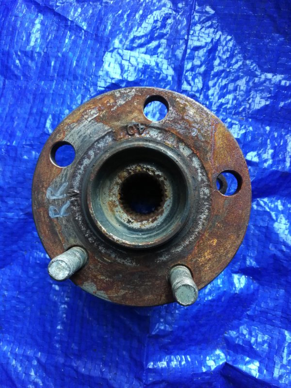 Запчасть ступица задняя правая Subaru Legacy BH5 28474AE000 контрактная Ступица задняя правая Subaru Legacy BH5 28474AE000 контрактная