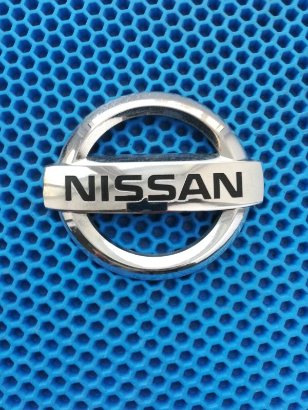 Эмблема задняя Nissan Murano PZ50 VQ35DE 90890CA000 контрактная