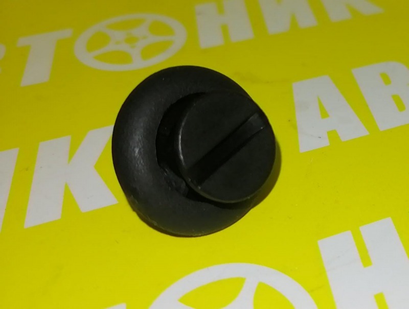 Клипса TOYOTA 90467-07195 Клипса TOYOTA 90467-07195