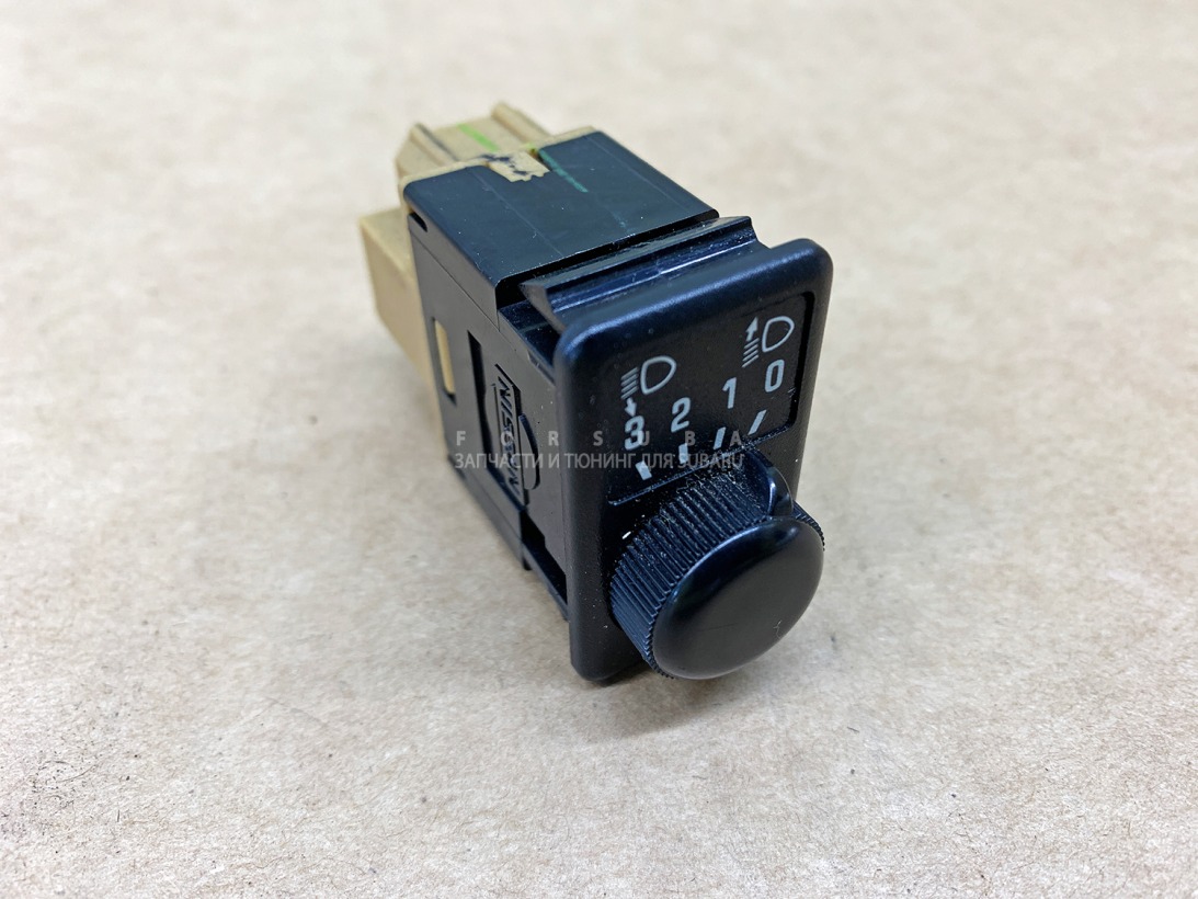 Кнопка корректора фар Subaru Impreza WRX 2004 GDB EJ205DW6BE 83011-FE010 контрактная