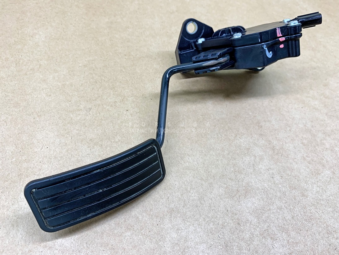 Педаль газа Subaru Forester 2010 SHJ FB20ASZNXA 36010AG110 контрактная