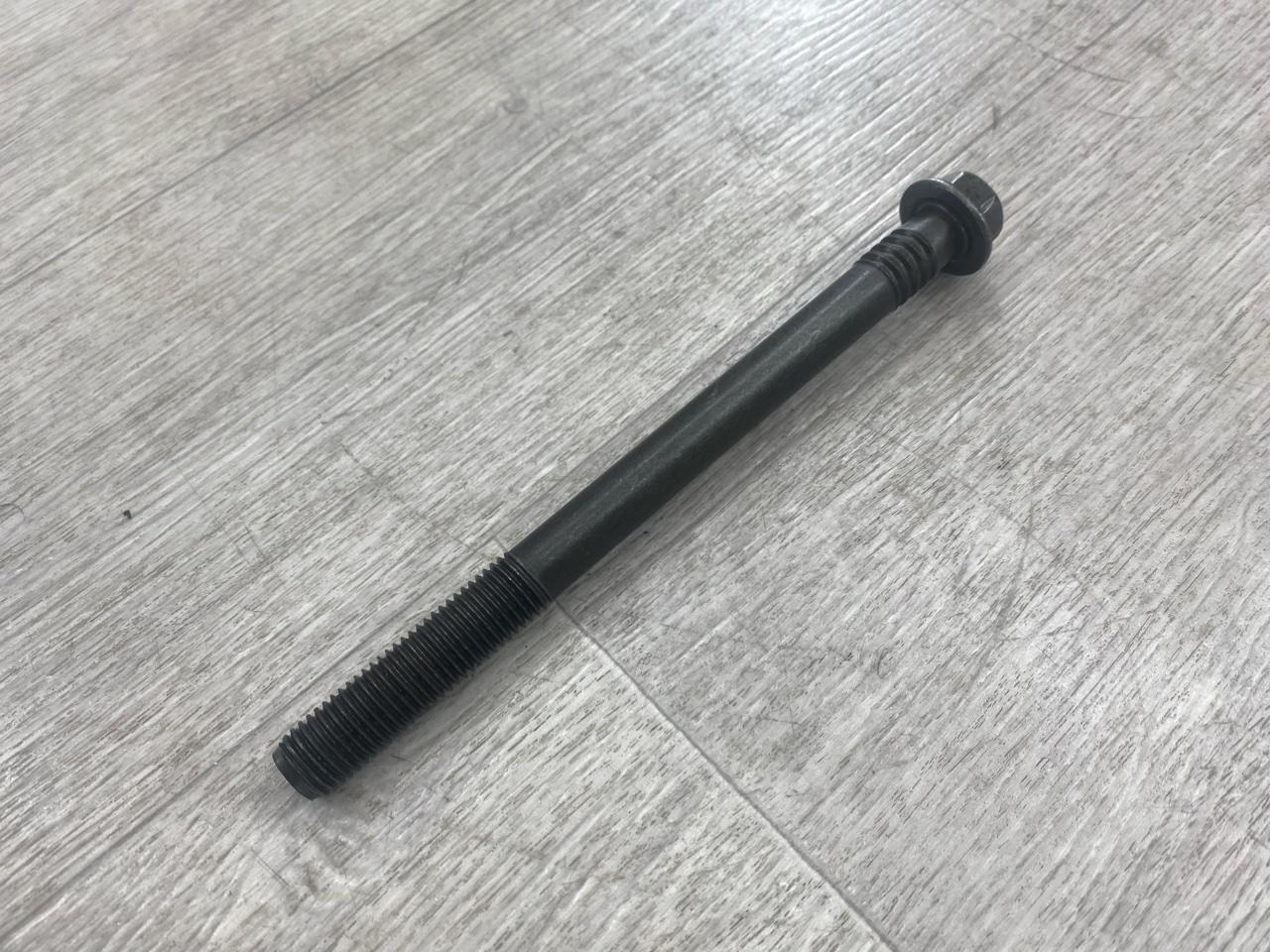 Болт ГБЦ T 2016 DTI 11