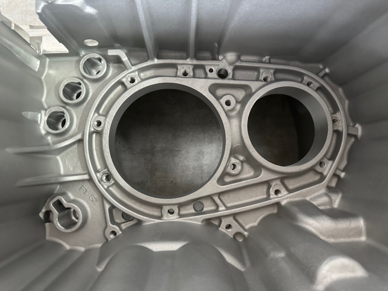 Корпус МКПП передний ZF 16S