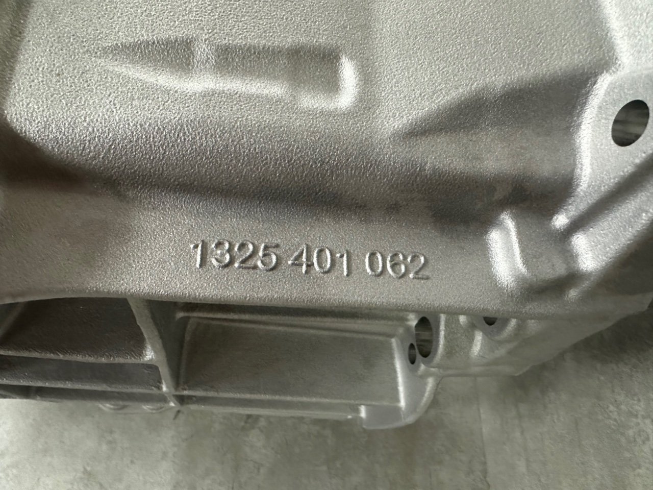 Корпус МКПП передний ZF 16S