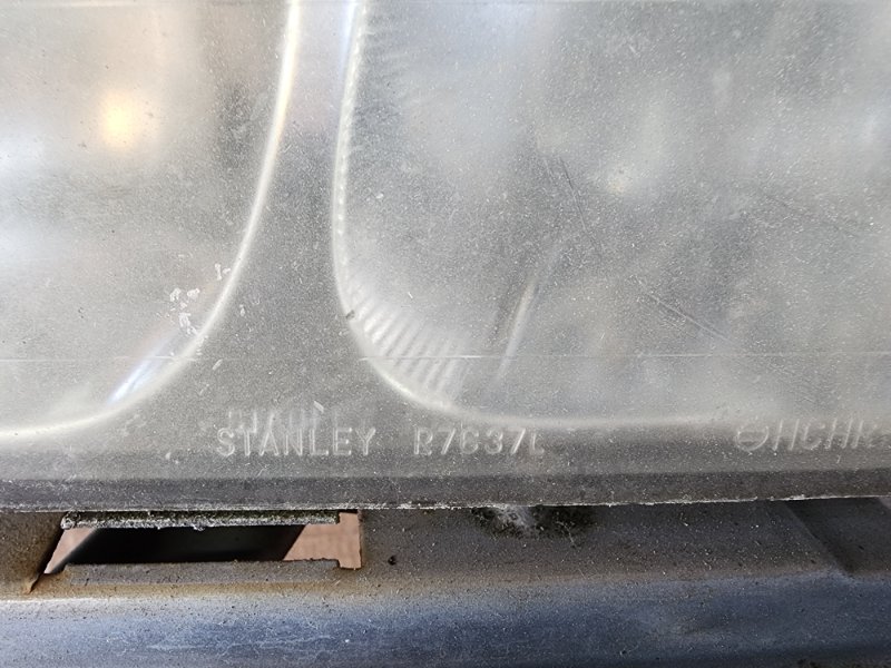 Headlight front left ACCORD CF4