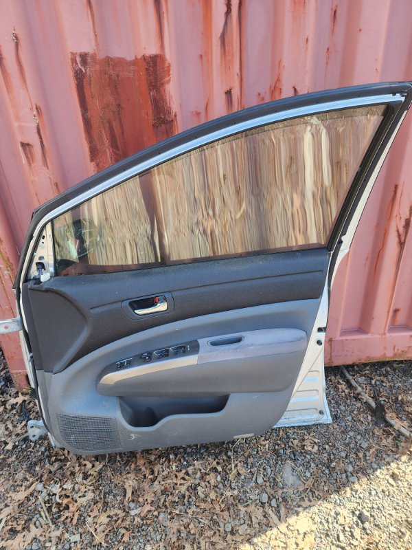 Door передний правый PRIUS 2006 NHW20 1NZ-FXE