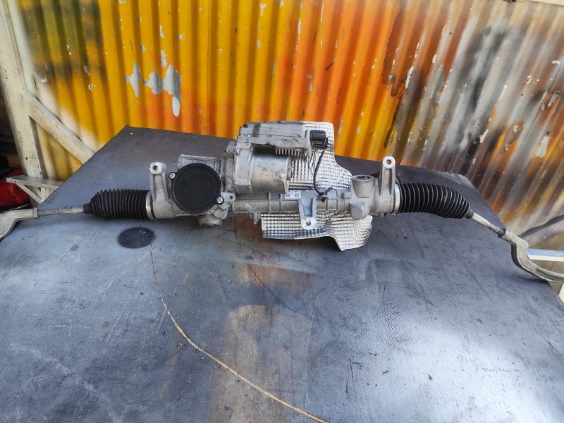 Steering rack A180 2013 WDD176