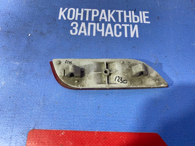 Отражатель бампера задний левый Impreza 2007-2011 GH