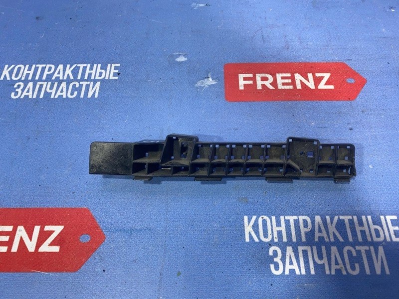 Кронштейн бампера передний левый Subaru Forester 2012-2018 SJ 57707SG030 контрактная