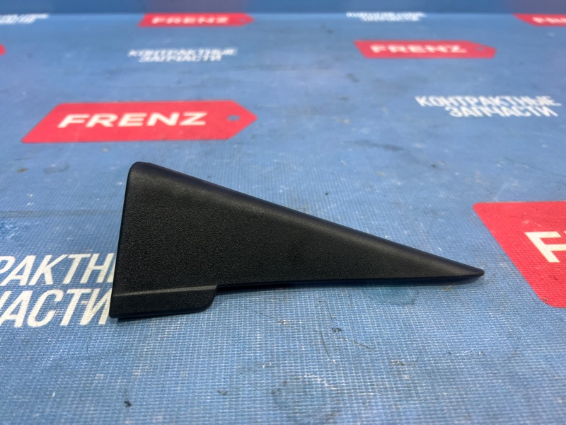 Накладка двери задняя правая Subaru Forester 2012-2018 SJ 94251SG000 Б/У