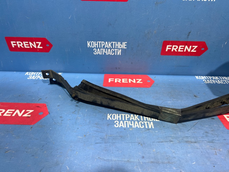 Крепление топливного бака Subaru Outback BH