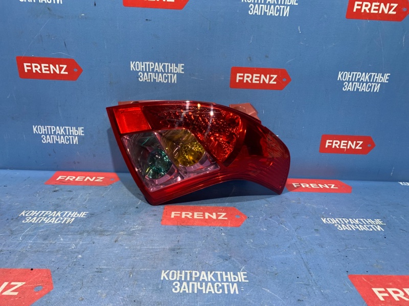 Фонарь правый Suzuki Swift 2004-2010 ZC11 3565073К00 Б/У