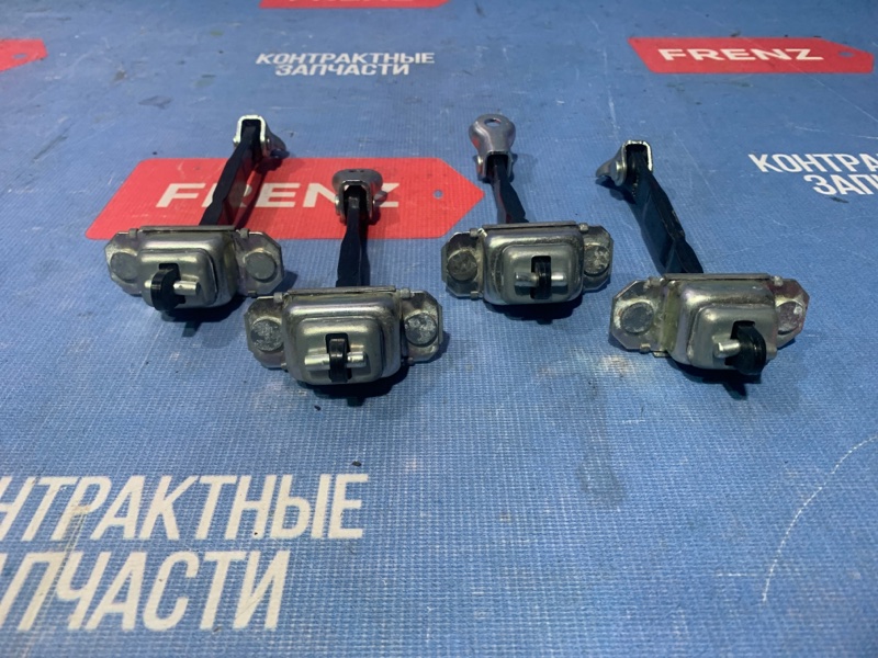 Ограничитель двери Forester 2012-2018 SJ