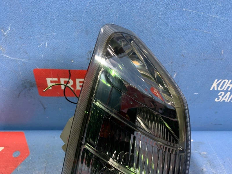 Повторитель поворота правый X-trail 2001-2006 T30