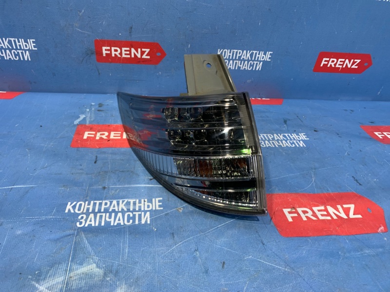 Фонарь левый Toyota Estima 2006-2008 ACR50 81561-28420 Б/У