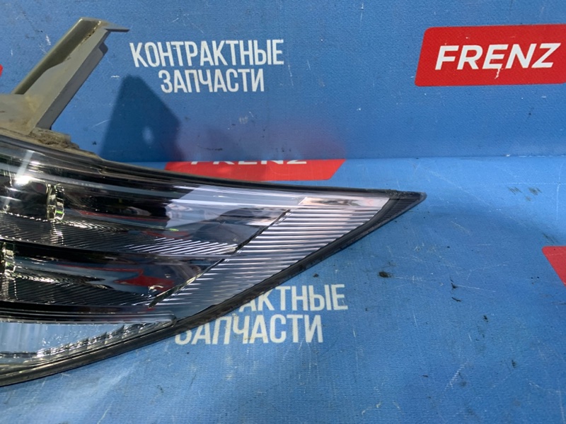Фонарь правый Toyota Estima ACR50