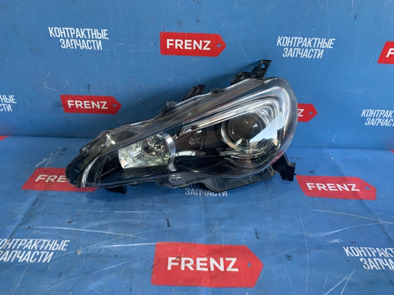 Фара ксеноновая левая Subaru BRZ 2011-2021 ZC 84002CA112 Б/У