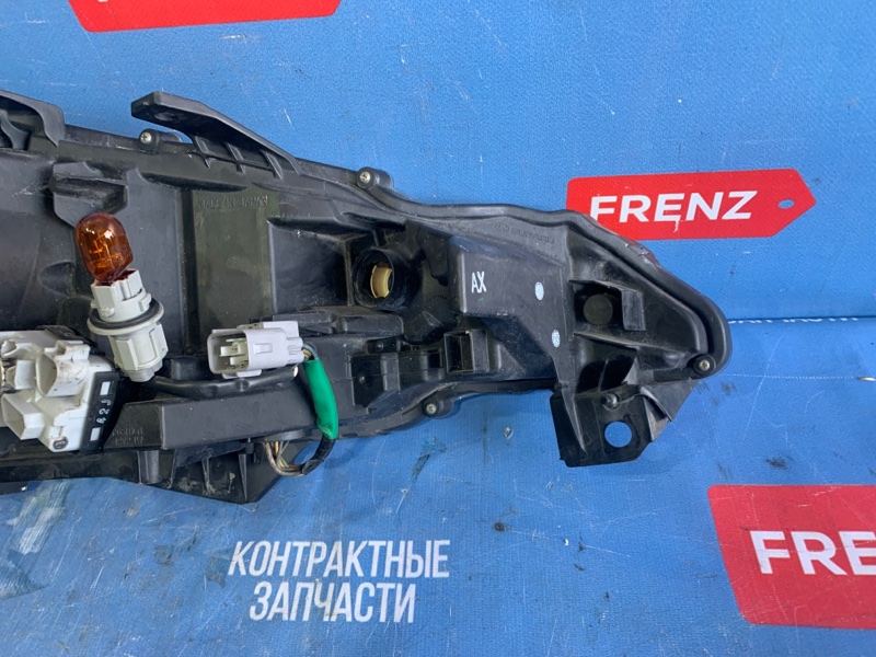 Фара ксеноновая левая BRZ 2011-2021 ZC