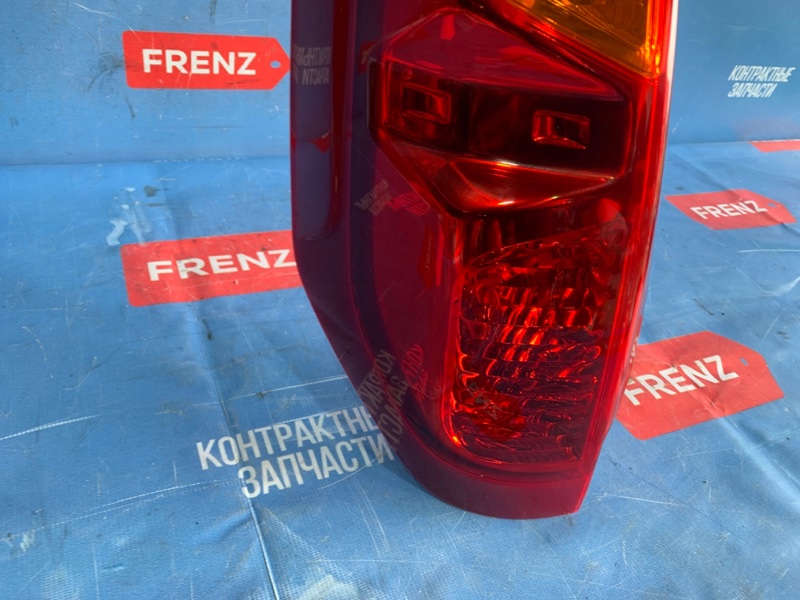 Фонарь левый Nissan X-trail T31