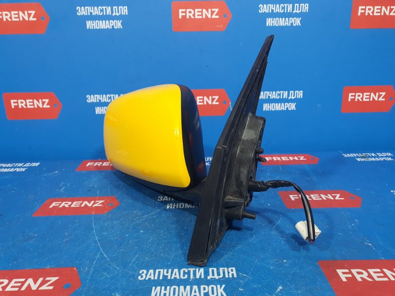 Зеркало правое Toyota Rav4 30