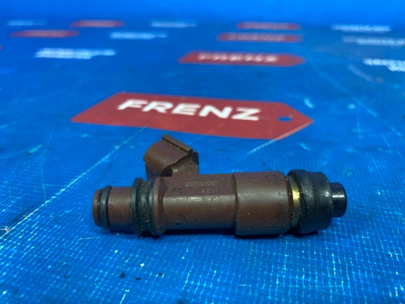 Форсунка топливная Subaru Legacy 2003-2009 BL 16611AA660 контрактная