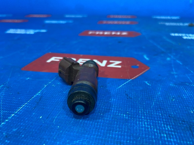 Форсунка топливная Legacy 2003-2009 BL