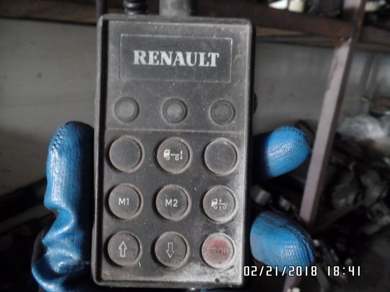 Пульт управления пневморессорами Renault Premium